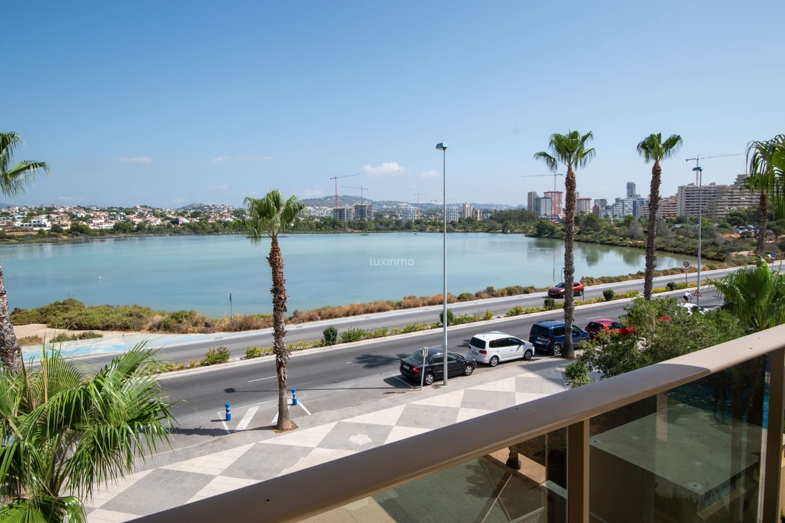 2 soveværelse Lejlighed til salg i Calpe / Calp med swimmingpool garage - € 399.000 (Ref: 10079174)