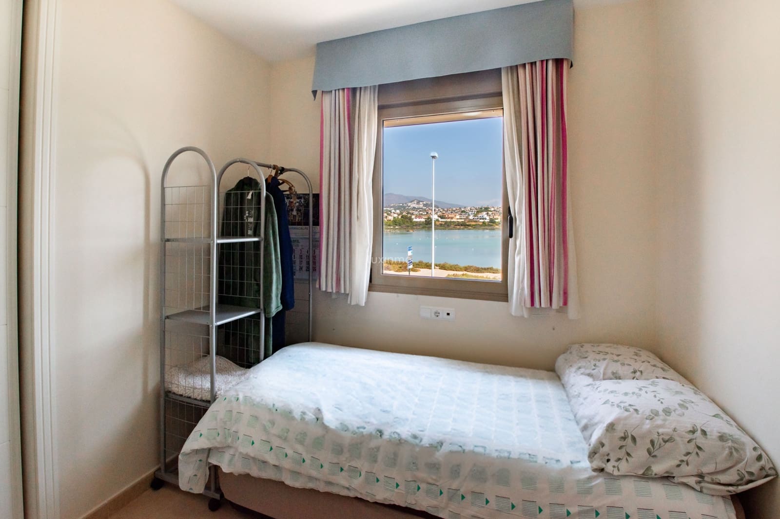 2 soveværelse Lejlighed til salg i Calpe / Calp med swimmingpool garage - € 399.000 (Ref: 10079174)