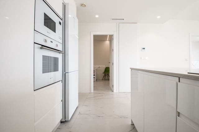 2 soverom Leilighet til leie i Finestrat med svømmebasseng garasje - € 1 650 (Ref: 10079176)