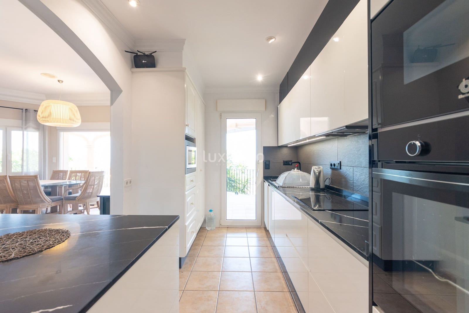 6 slaapkamer Villa te koop in Denia met zwembad garage - € 1.290.000 (Ref: 10079179)