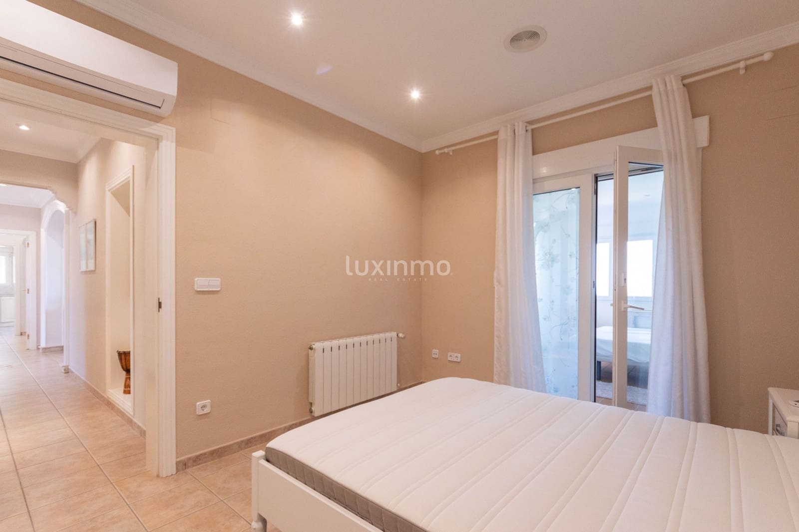 6 slaapkamer Villa te koop in Denia met zwembad garage - € 1.290.000 (Ref: 10079179)