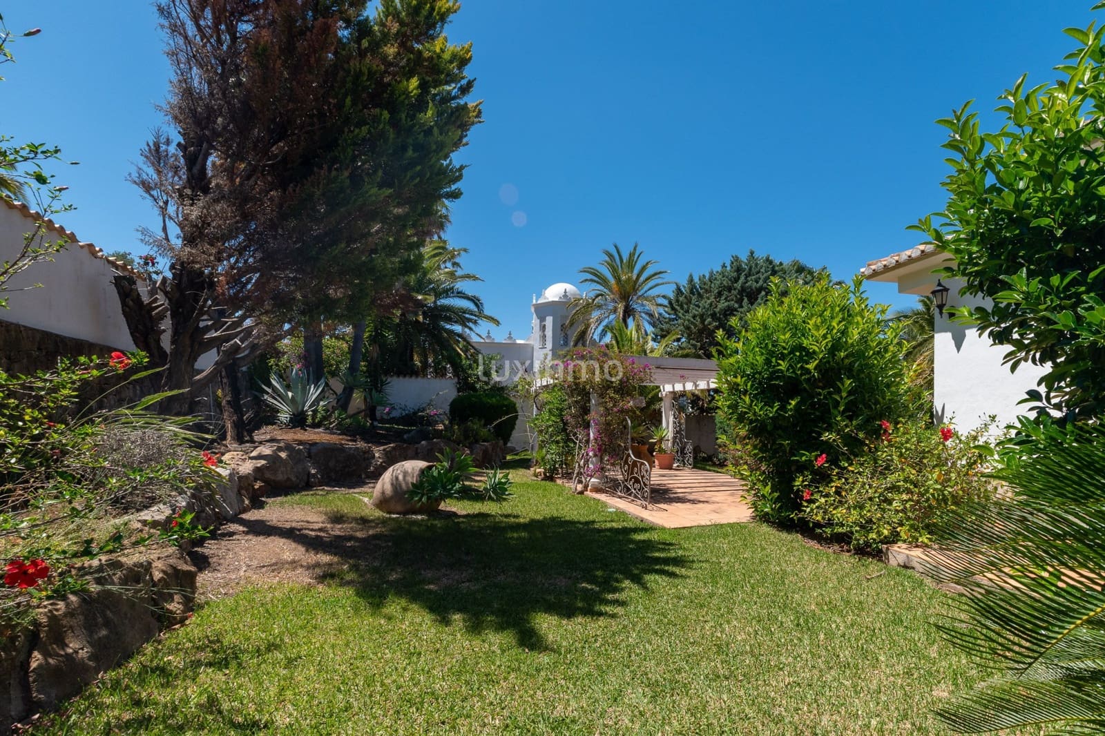 6 slaapkamer Villa te koop in Denia met zwembad garage - € 1.290.000 (Ref: 10079179)