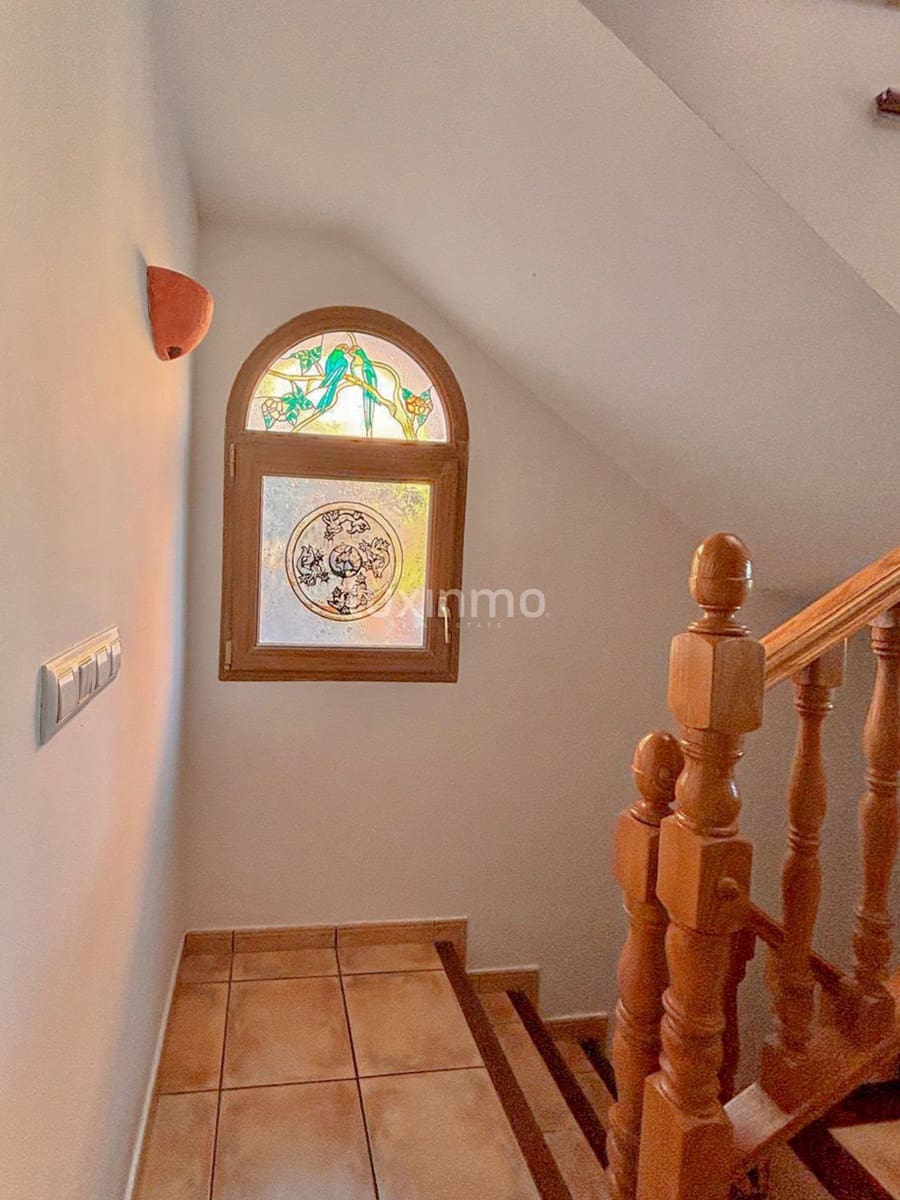 4 quarto Casa em Banda para venda em Calpe / Calp com piscina garagem - 650 000 € (Ref: 10079183)