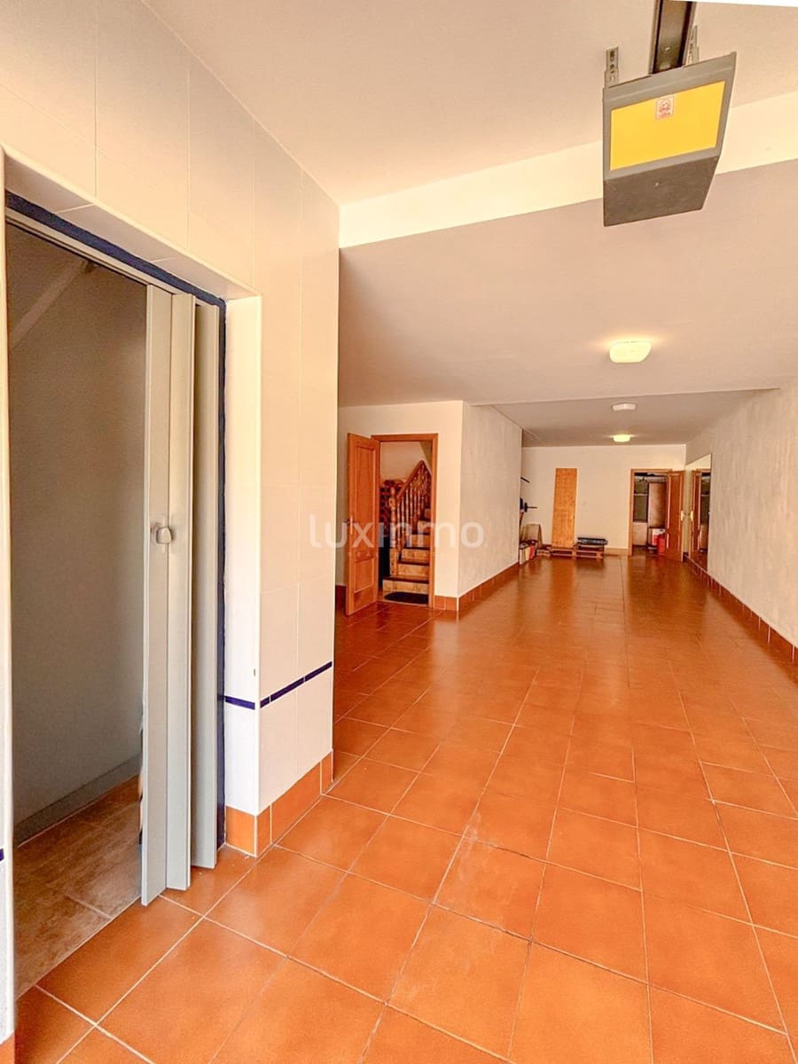 4 quarto Casa em Banda para venda em Calpe / Calp com piscina garagem - 650 000 € (Ref: 10079183)