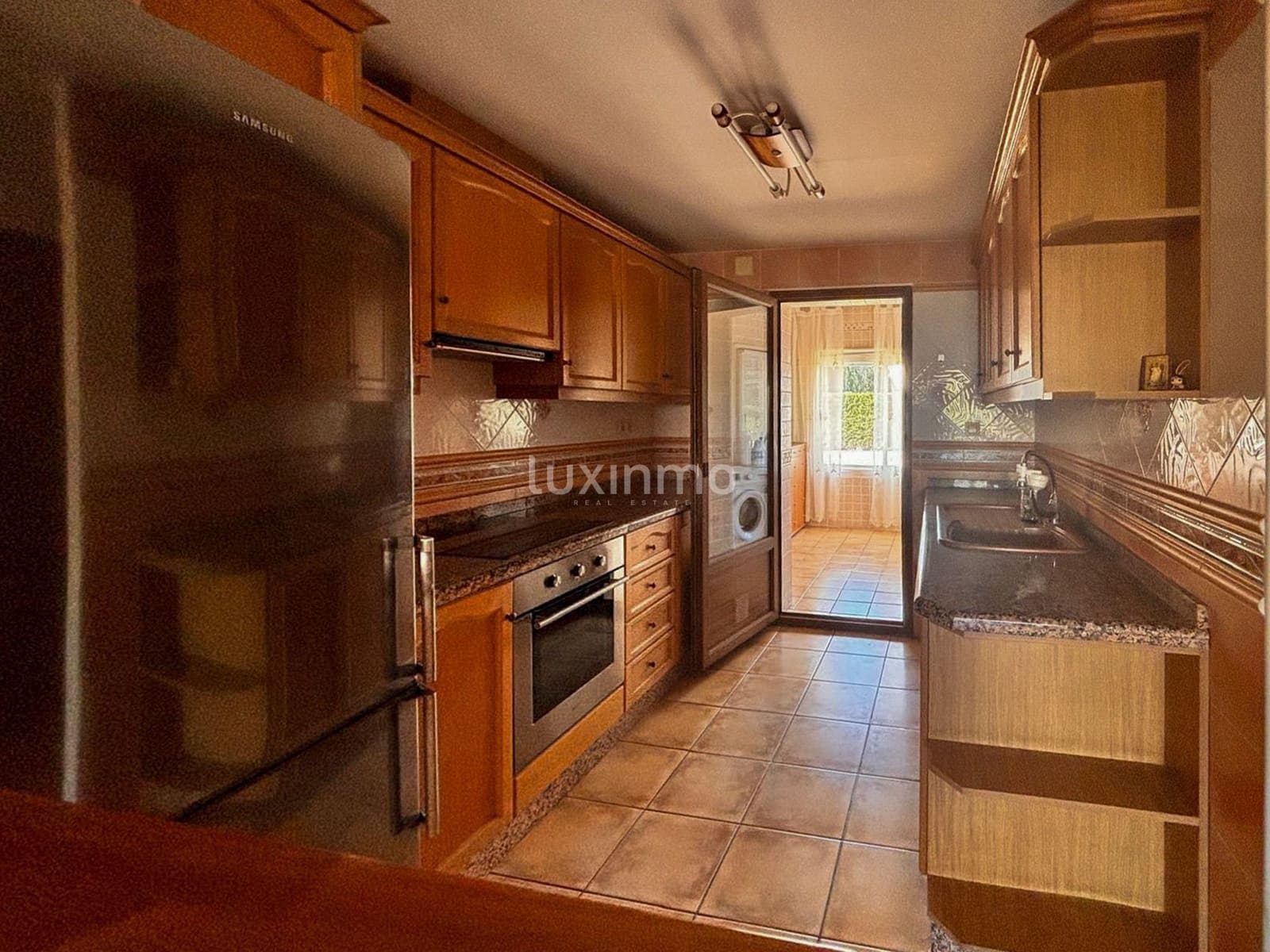 4 quarto Casa em Banda para venda em Calpe / Calp com piscina garagem - 650 000 € (Ref: 10079183)