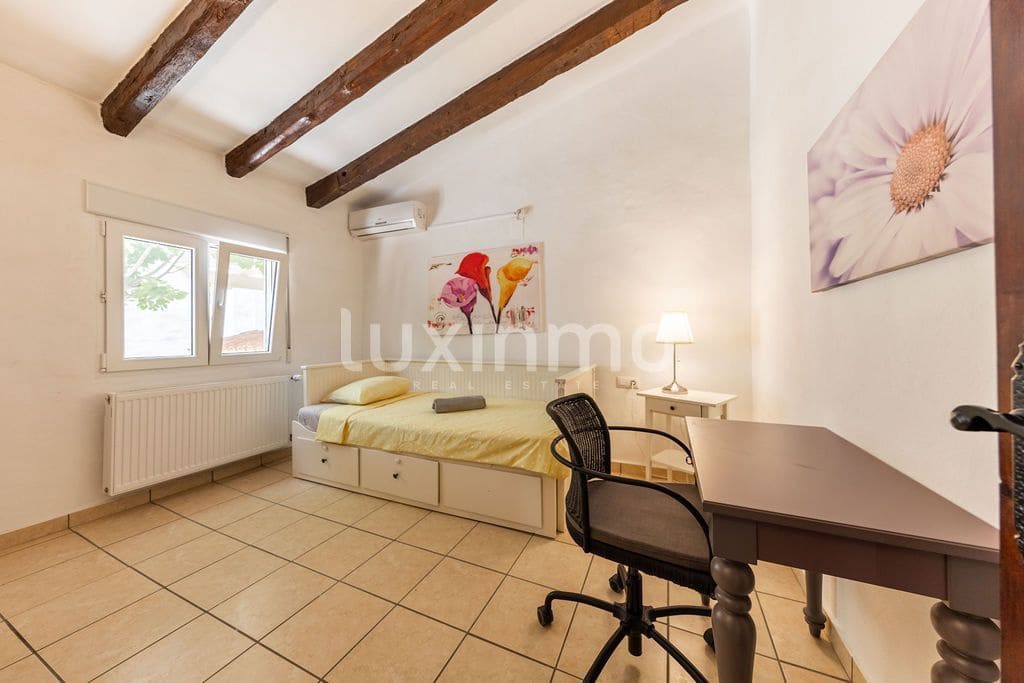 6 sypialnia Willa na sprzedaż w Denia z basenem garażem - 650 000 € (Ref: 10079185)