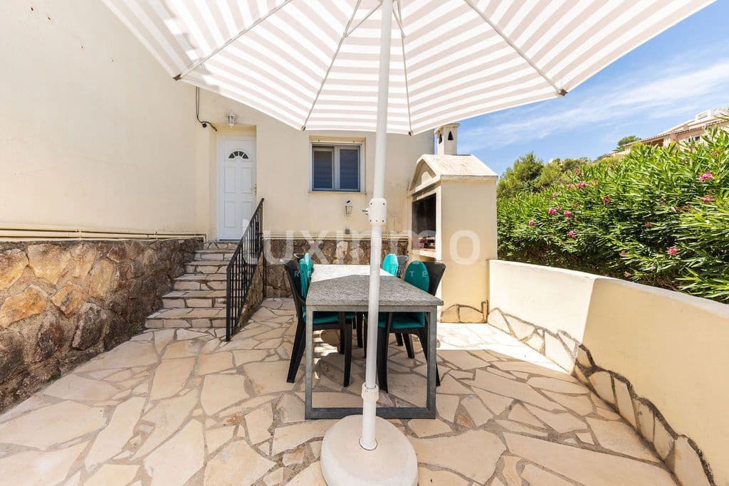 6 sypialnia Willa na sprzedaż w Denia z basenem garażem - 650 000 € (Ref: 10079185)