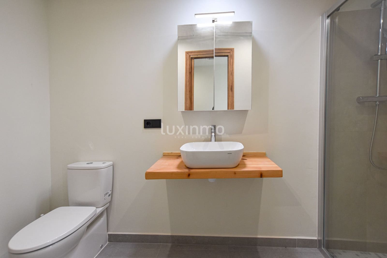 2 quarto Apartamento para arrendar em Senija - 1 200 € (Ref: 10079187)