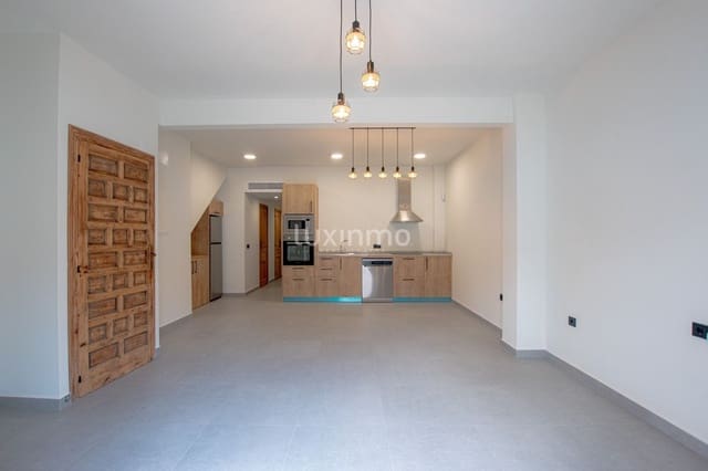 2 quarto Apartamento para arrendar em Senija - 1 200 € (Ref: 10079187)
