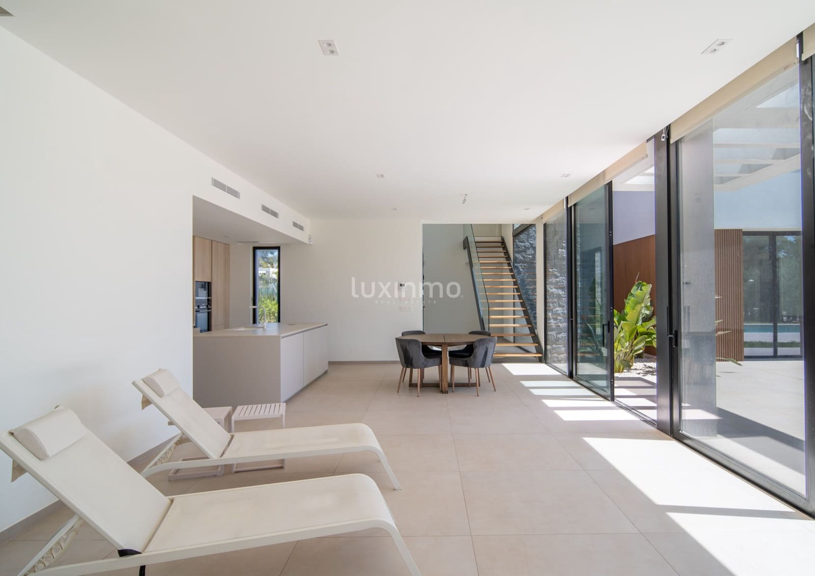Chalet de 3 habitaciones en Javea / Xàbia en venta con piscina garaje - 1.350.000 € (Ref: 10079201)