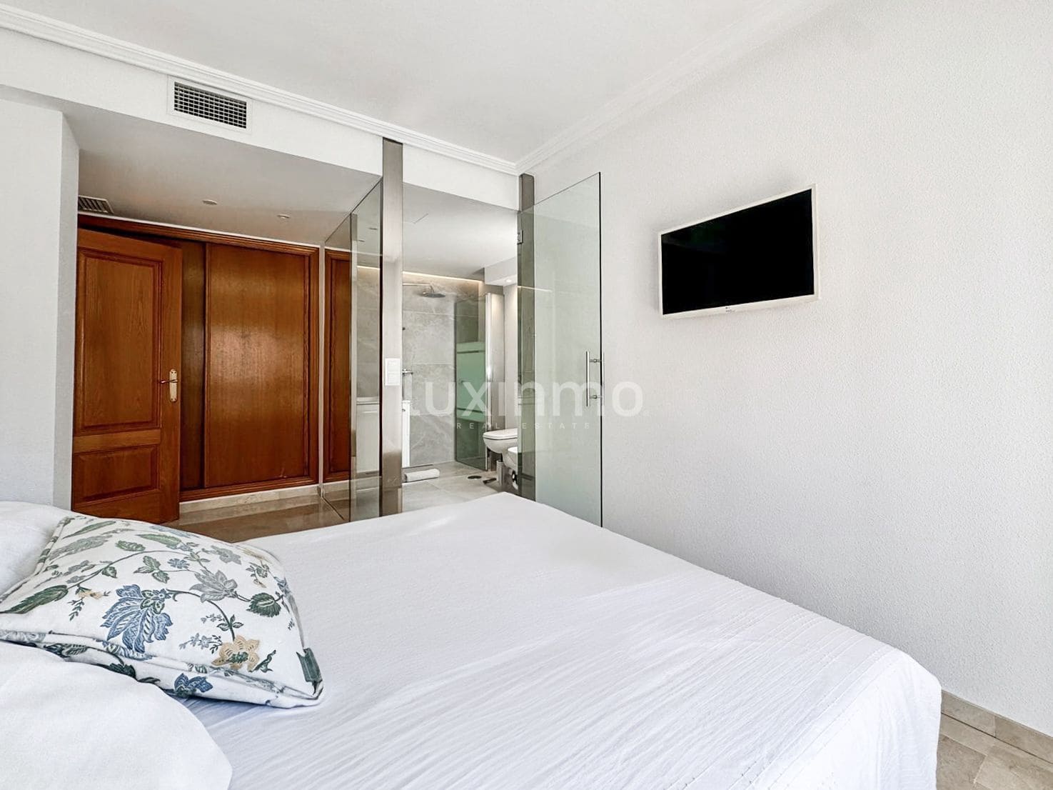 2 sypialnia Apartament do wynajęcia w Albir z basenem garażem - 1 800 € (Ref: 10079203)