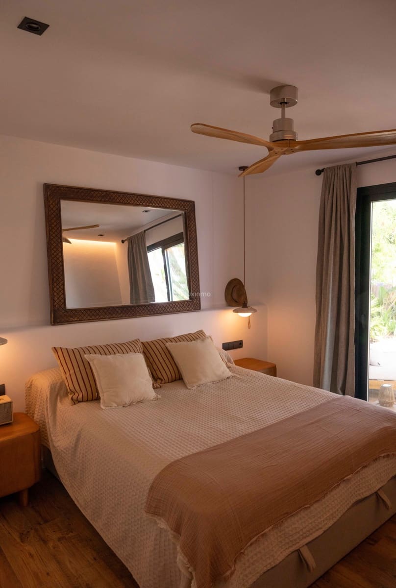 4 chambre Villa/Maison à vendre à Sant Jordi de Ses Salines avec piscine garage - 1 980 000 € (Ref: 10079204)