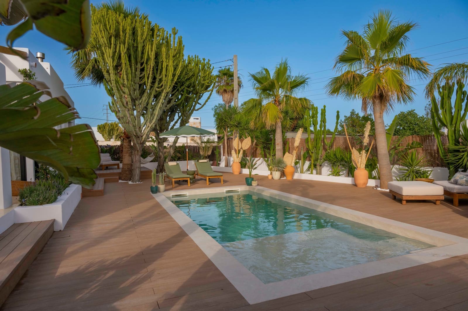 4 chambre Villa/Maison à vendre à Sant Jordi de Ses Salines avec piscine garage - 1 980 000 € (Ref: 10079204)