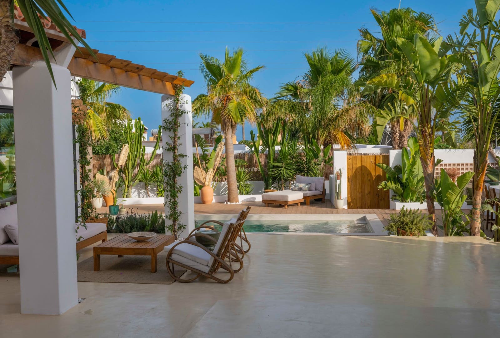 4 chambre Villa/Maison à vendre à Sant Jordi de Ses Salines avec piscine garage - 1 980 000 € (Ref: 10079204)