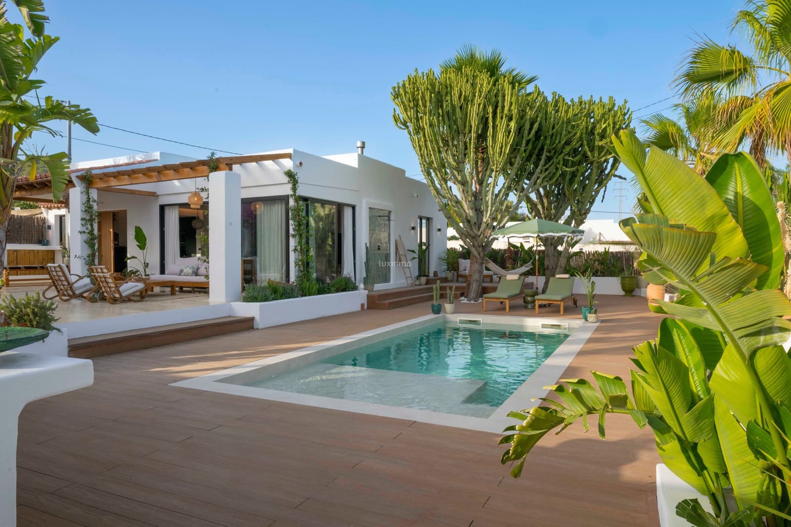 4 chambre Villa/Maison à vendre à Sant Jordi de Ses Salines avec piscine garage - 1 980 000 € (Ref: 10079204)