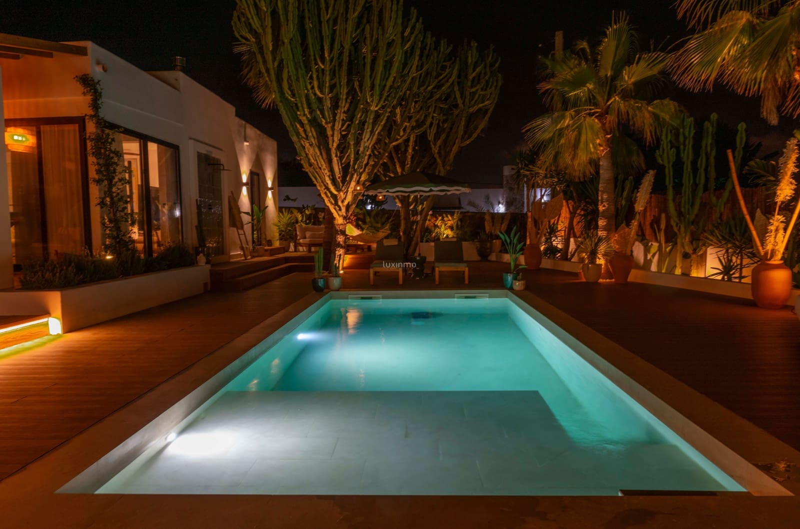 4 chambre Villa/Maison à vendre à Sant Jordi de Ses Salines avec piscine garage - 1 980 000 € (Ref: 10079204)