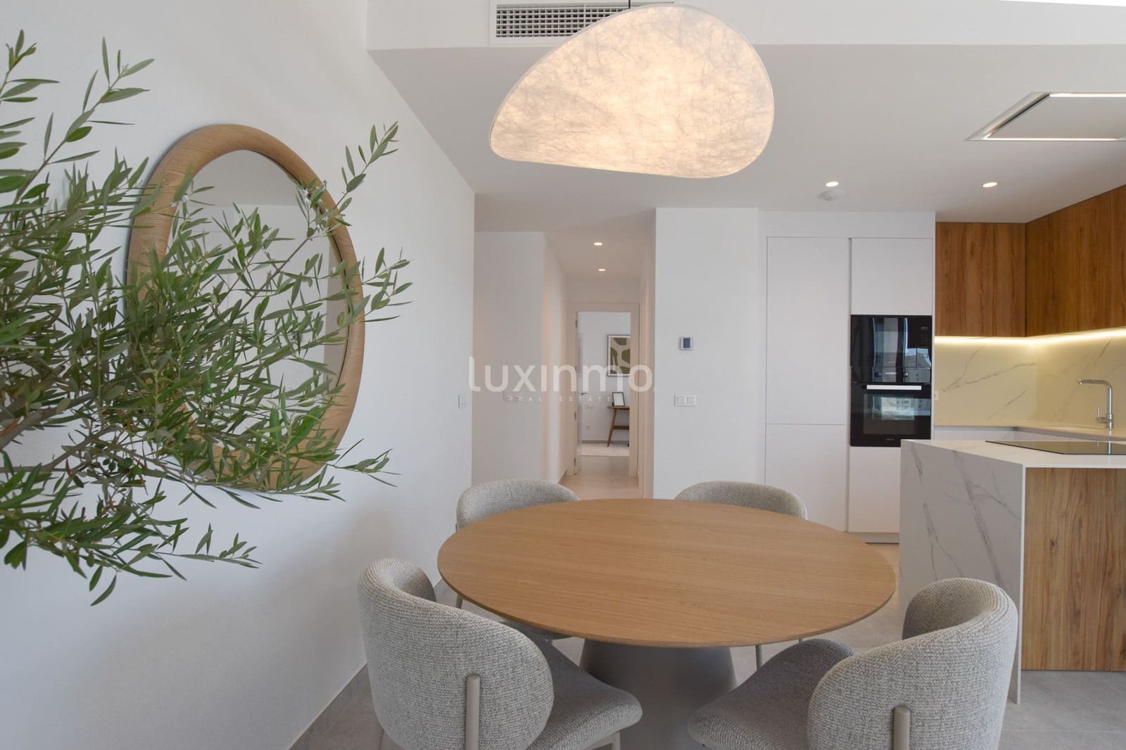 3 Zimmer Apartment zu vermieten in Calpe / Calp mit Pool Garage - 2.500 € (Ref: 10079206)