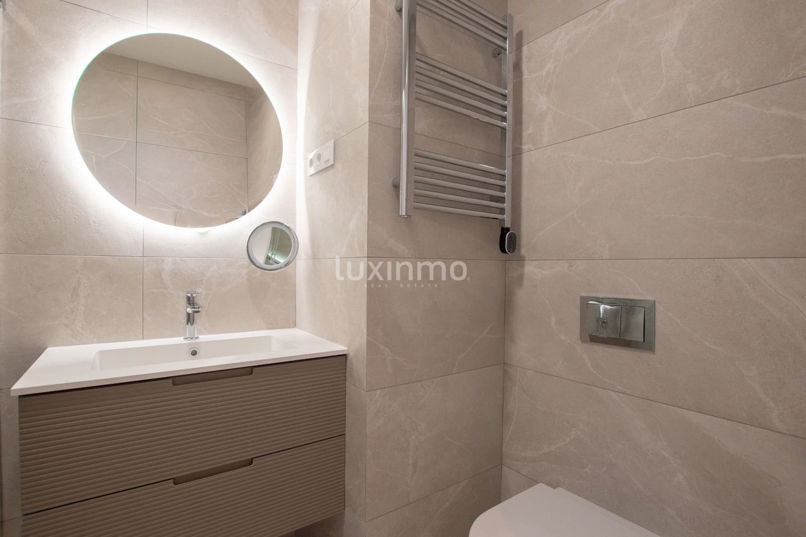 3 Zimmer Apartment zu vermieten in Calpe / Calp mit Pool Garage - 2.500 € (Ref: 10079206)