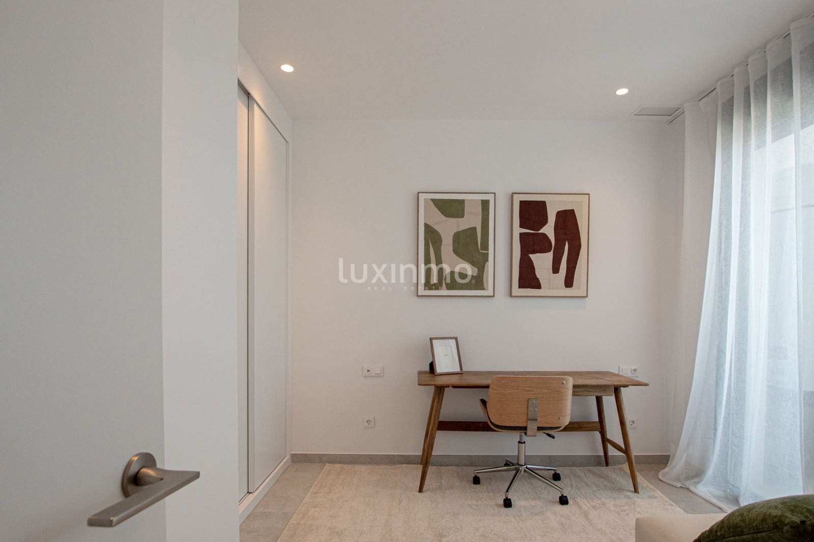 3 Zimmer Apartment zu vermieten in Calpe / Calp mit Pool Garage - 2.500 € (Ref: 10079206)
