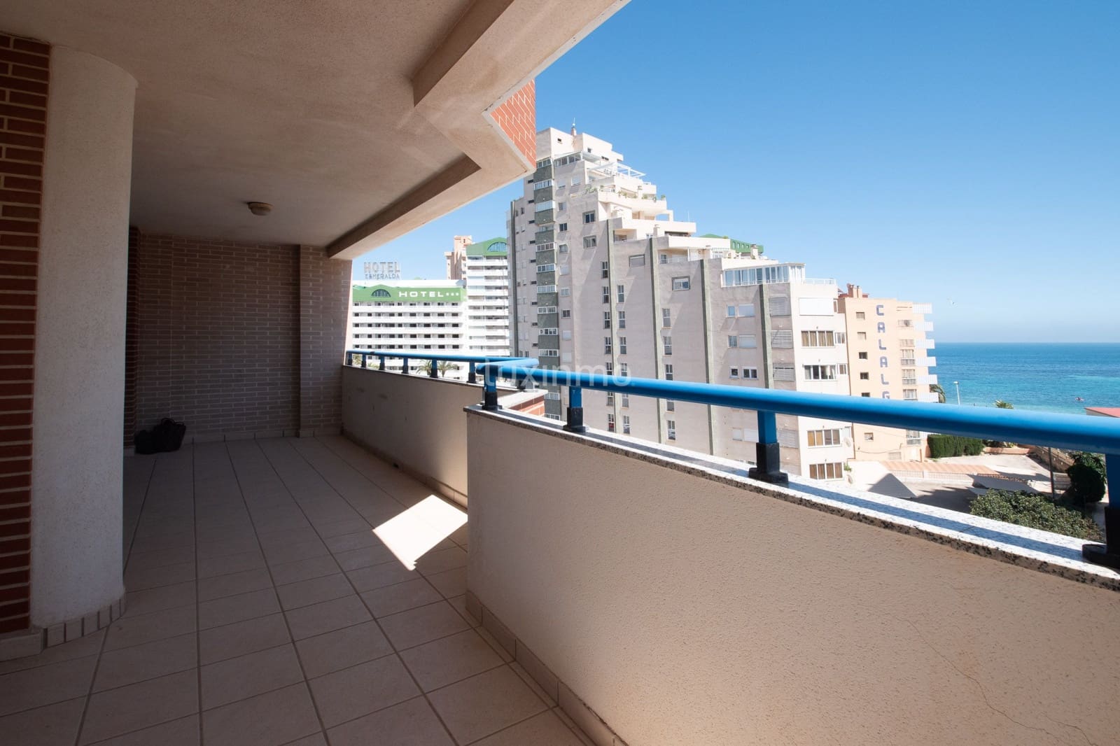 2 bedroom Flat for sale in Calpe / Calp with pool - € 549,000 (Ref: 10079208)