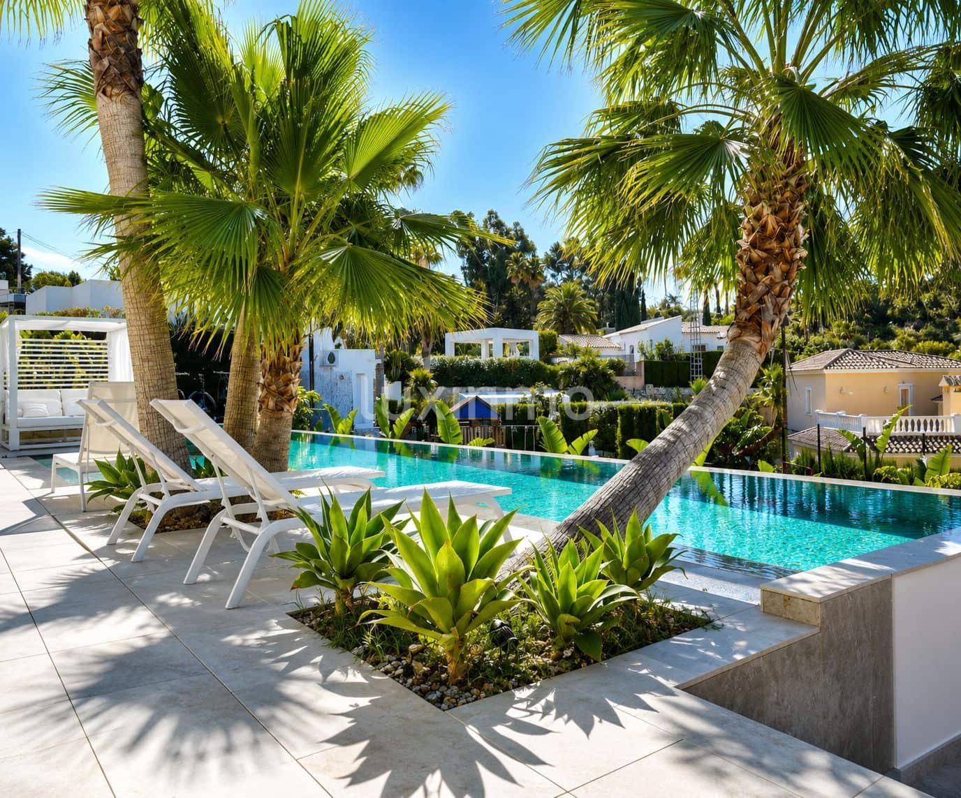 5 slaapkamer Villa te huur in Benissa met zwembad garage - € 5.500 (Ref: 10079213)