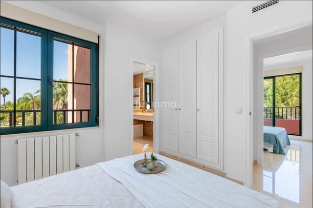 Apartamento de 2 habitaciones en Finestrat en venta con piscina garaje - 395.000 € (Ref: 10079214)
