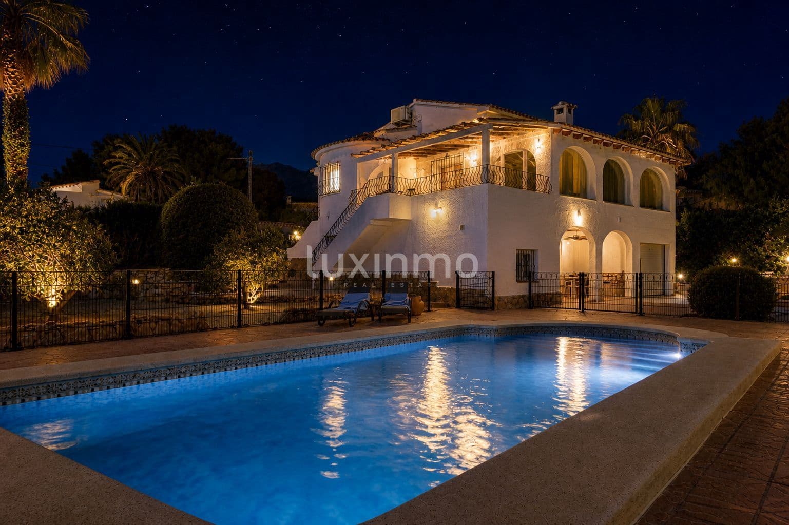 Chalet de 5 habitaciones en Altea en venta con piscina garaje - 995.000 € (Ref: 10079215)