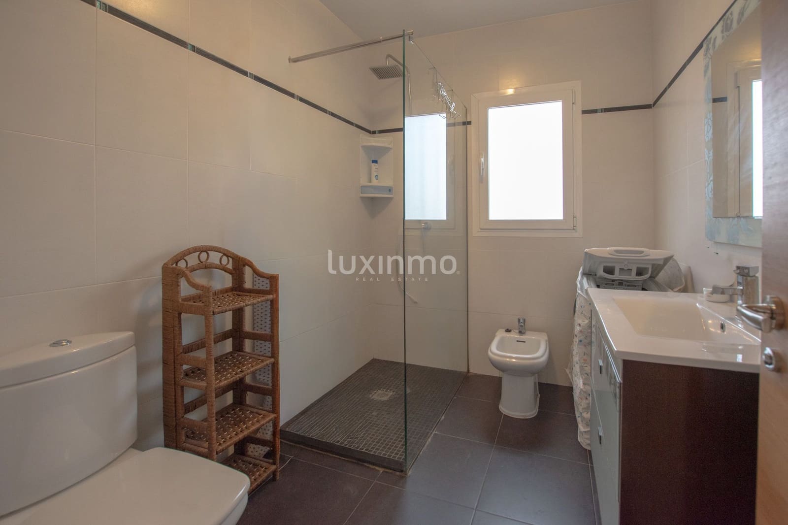Villa/Maison de 3 chambres à louer à Calpe / Calp avec garage - 1 600 € (Ref: 10079216)