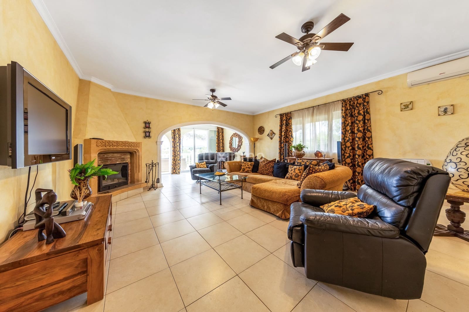 5 slaapkamer Villa te koop in Benissa met zwembad garage - € 895.000 (Ref: 10079217)