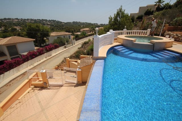 3 slaapkamer Villa te koop in Javea / Xàbia met zwembad garage - € 625.000 (Ref: 10079218)