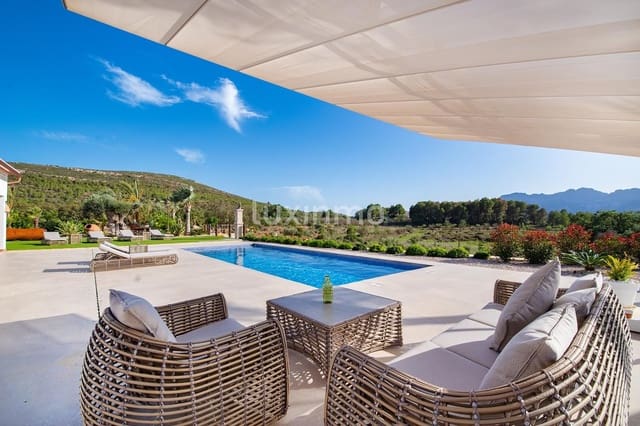 3 slaapkamer Villa te huur in Llíber met zwembad garage - € 16.000 (Ref: 10079228)