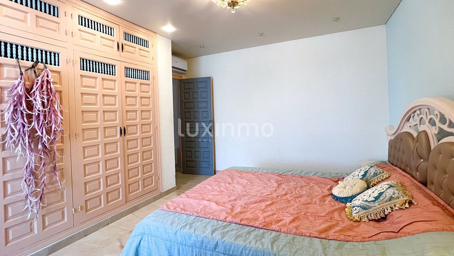 5 sypialnia Willa na sprzedaż w Denia z basenem garażem - 850 000 € (Ref: 10079230)