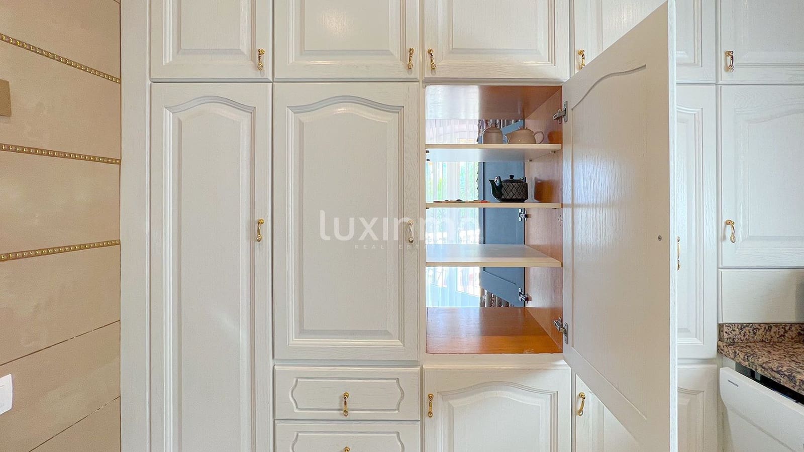 5 sypialnia Willa na sprzedaż w Denia z basenem garażem - 850 000 € (Ref: 10079230)