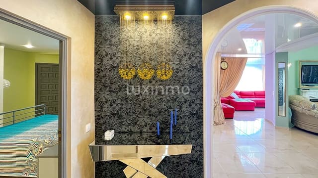 5 sypialnia Willa na sprzedaż w El Montgó, Dénia z basenem garażem - 850 000 € (Ref: 10079230)