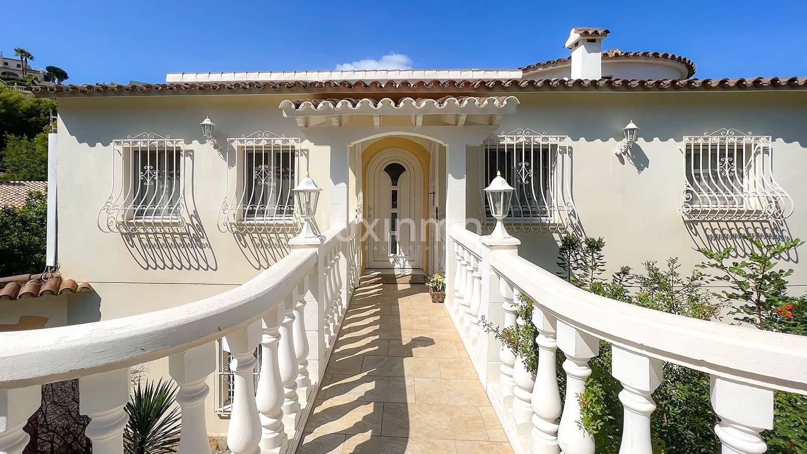 5 sypialnia Willa na sprzedaż w Denia z basenem garażem - 850 000 € (Ref: 10079230)