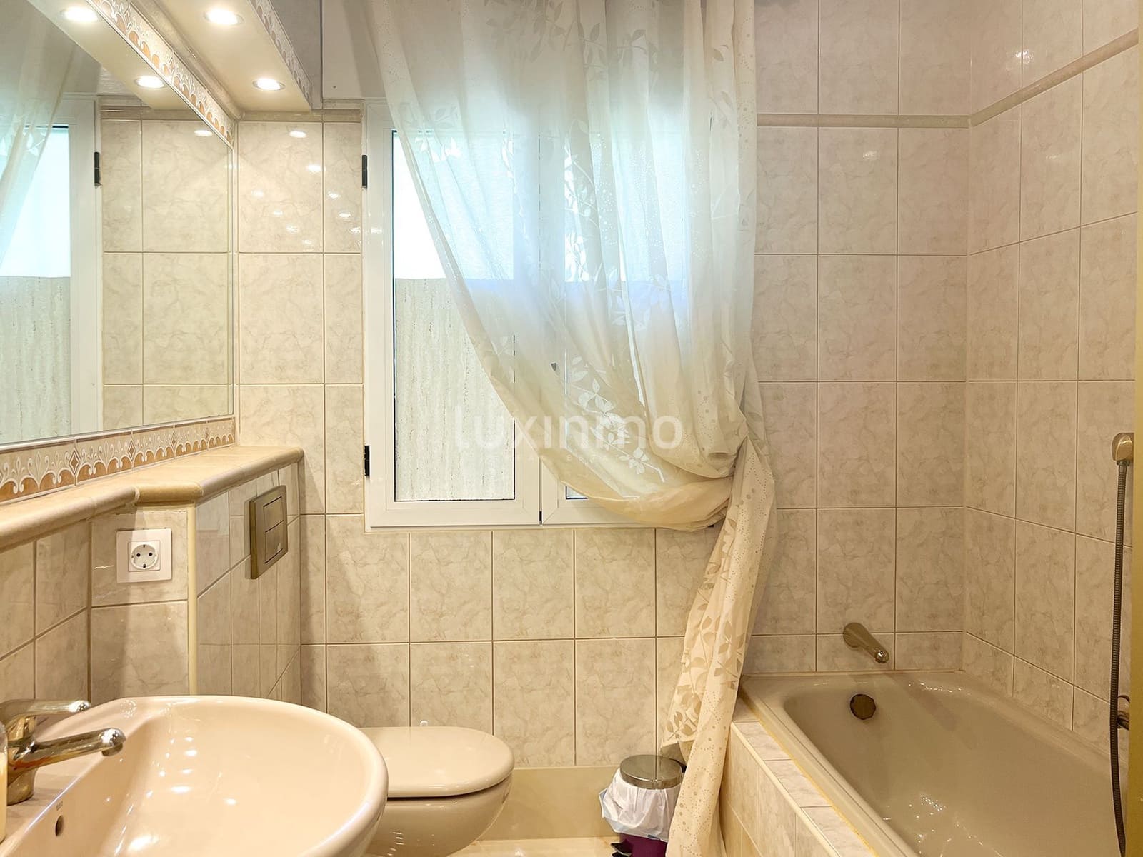 5 sypialnia Willa na sprzedaż w Denia z basenem garażem - 850 000 € (Ref: 10079230)