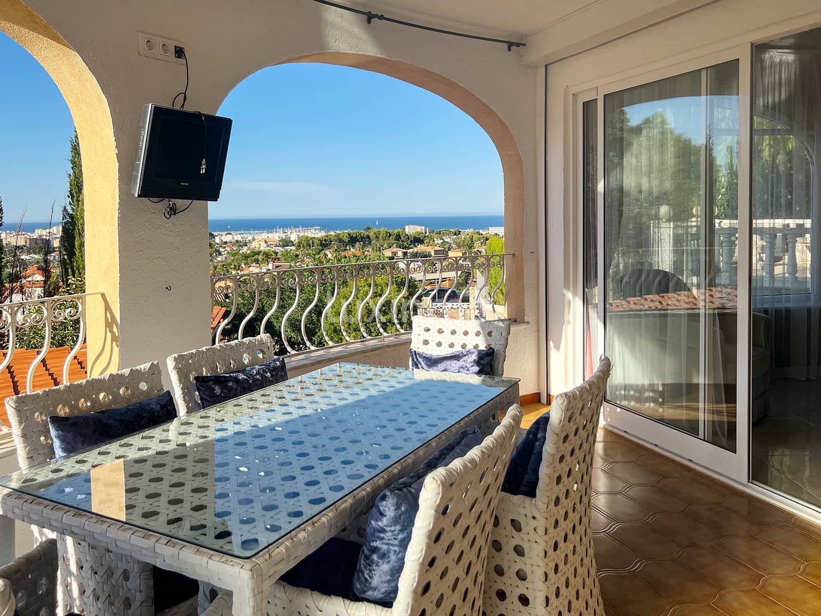 5 sypialnia Willa na sprzedaż w Denia z basenem garażem - 850 000 € (Ref: 10079230)