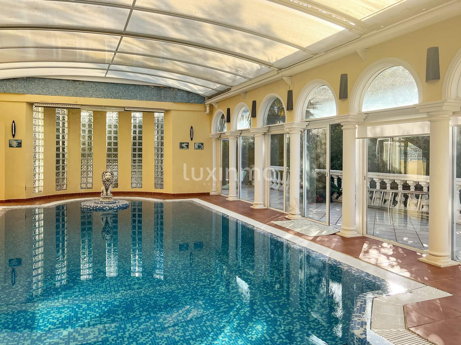 5 sypialnia Willa na sprzedaż w Denia z basenem garażem - 850 000 € (Ref: 10079230)