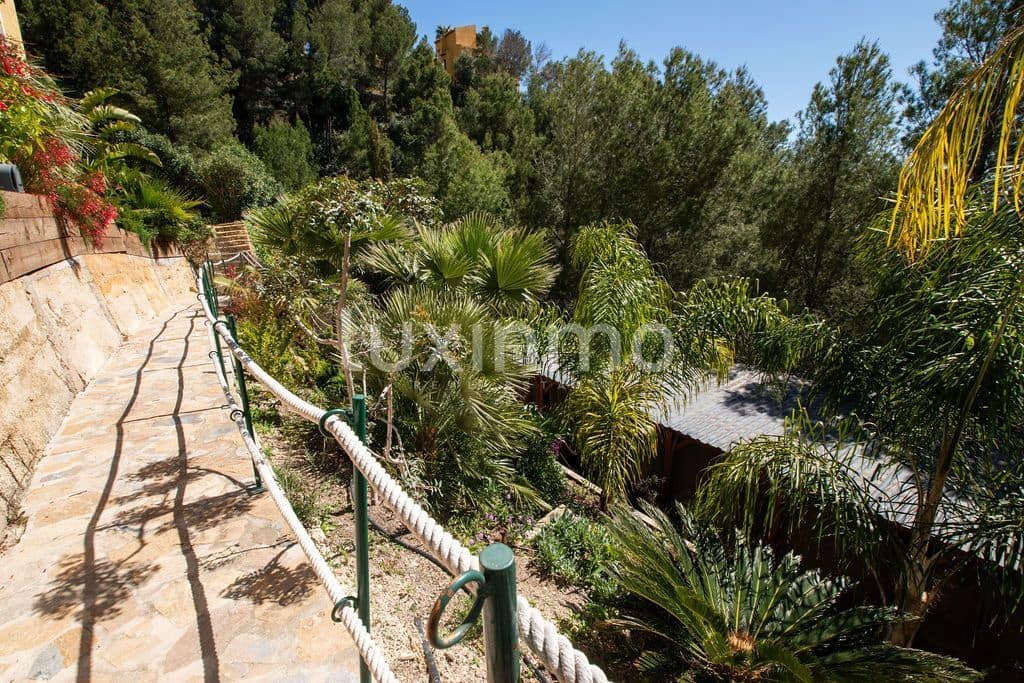 Chalet de 5 habitaciones en Altea en venta con piscina garaje - 790.000 € (Ref: 10079231)