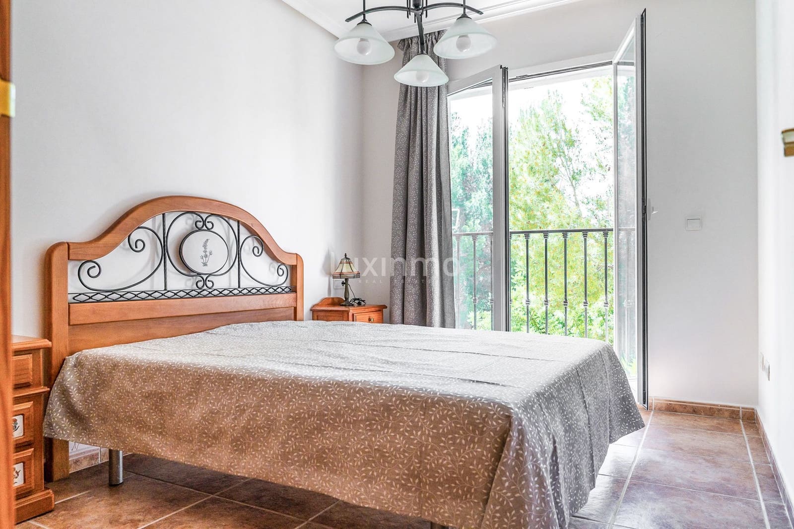 3 sovrum Radhus till salu i Altea med pool garage - 365 000 € (Ref: 10079232)