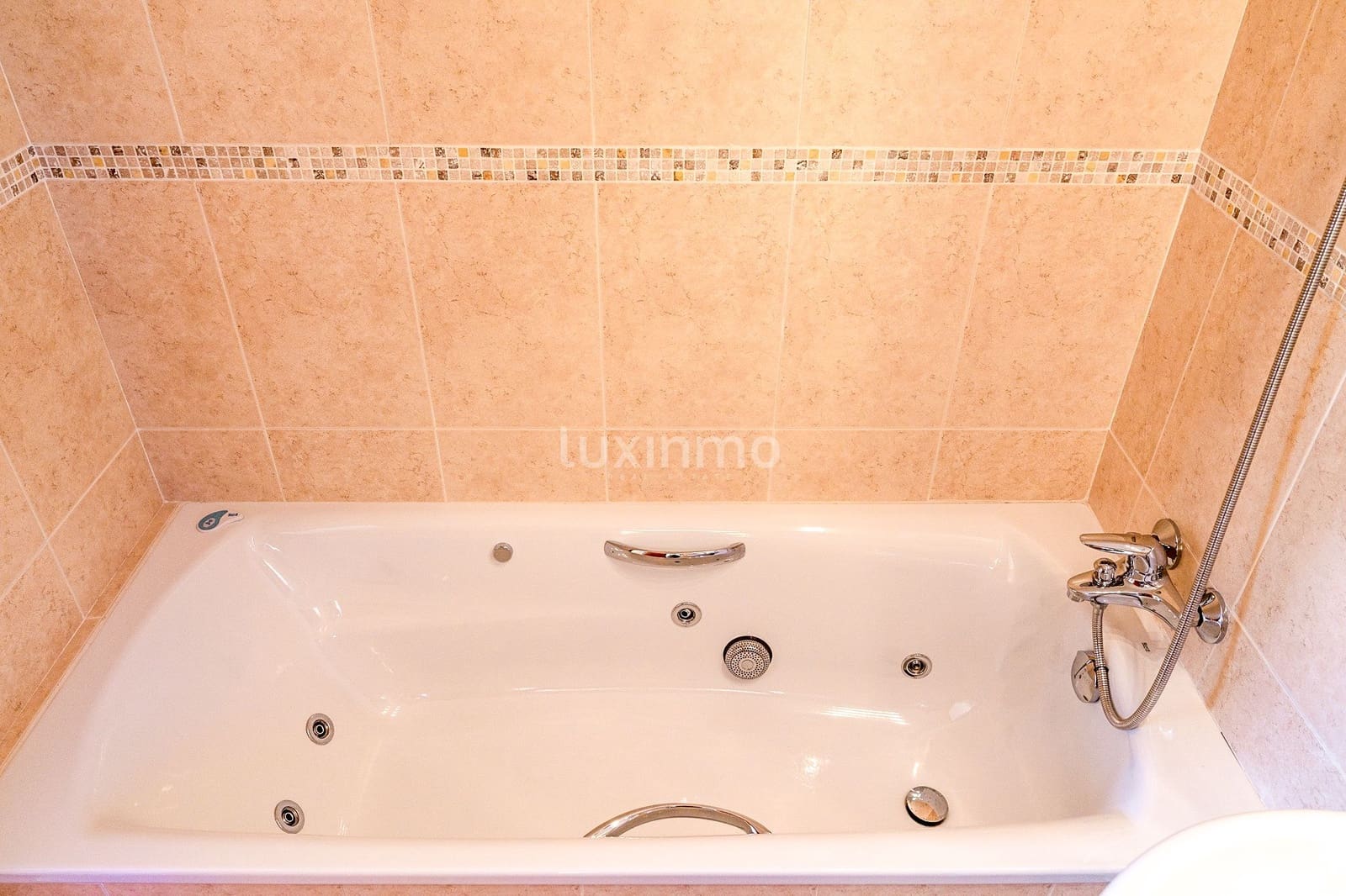 3 sovrum Radhus till salu i Altea med pool garage - 365 000 € (Ref: 10079232)
