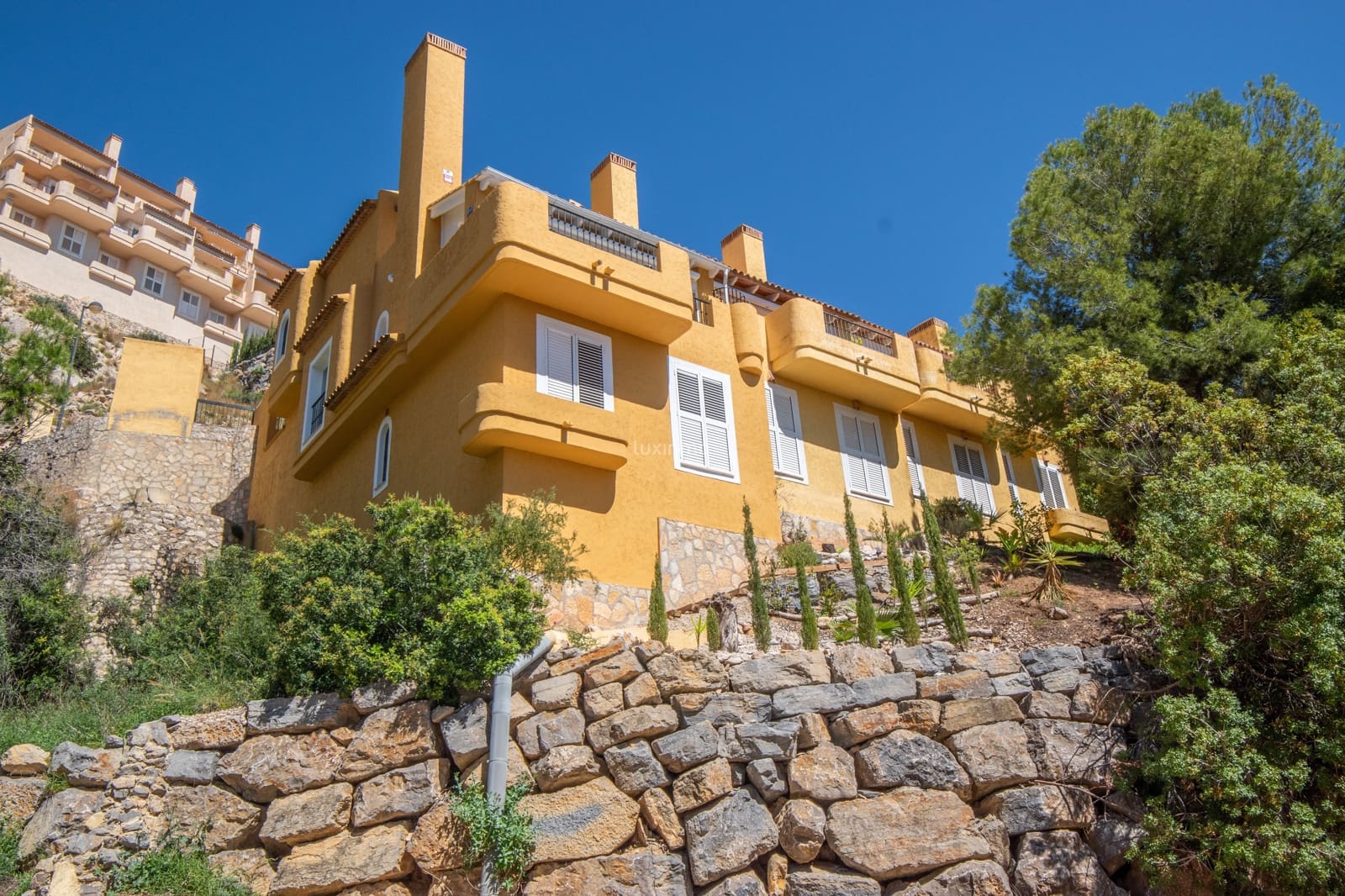 3 sovrum Radhus till salu i Altea med pool garage - 365 000 € (Ref: 10079232)