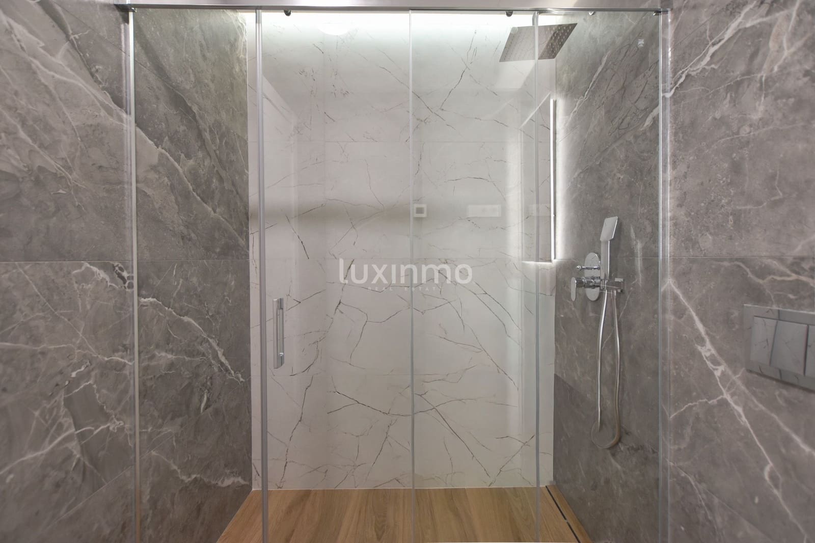 3 slaapkamer Penthouse te huur in Calpe / Calp met zwembad garage - € 7.000 (Ref: 10079233)