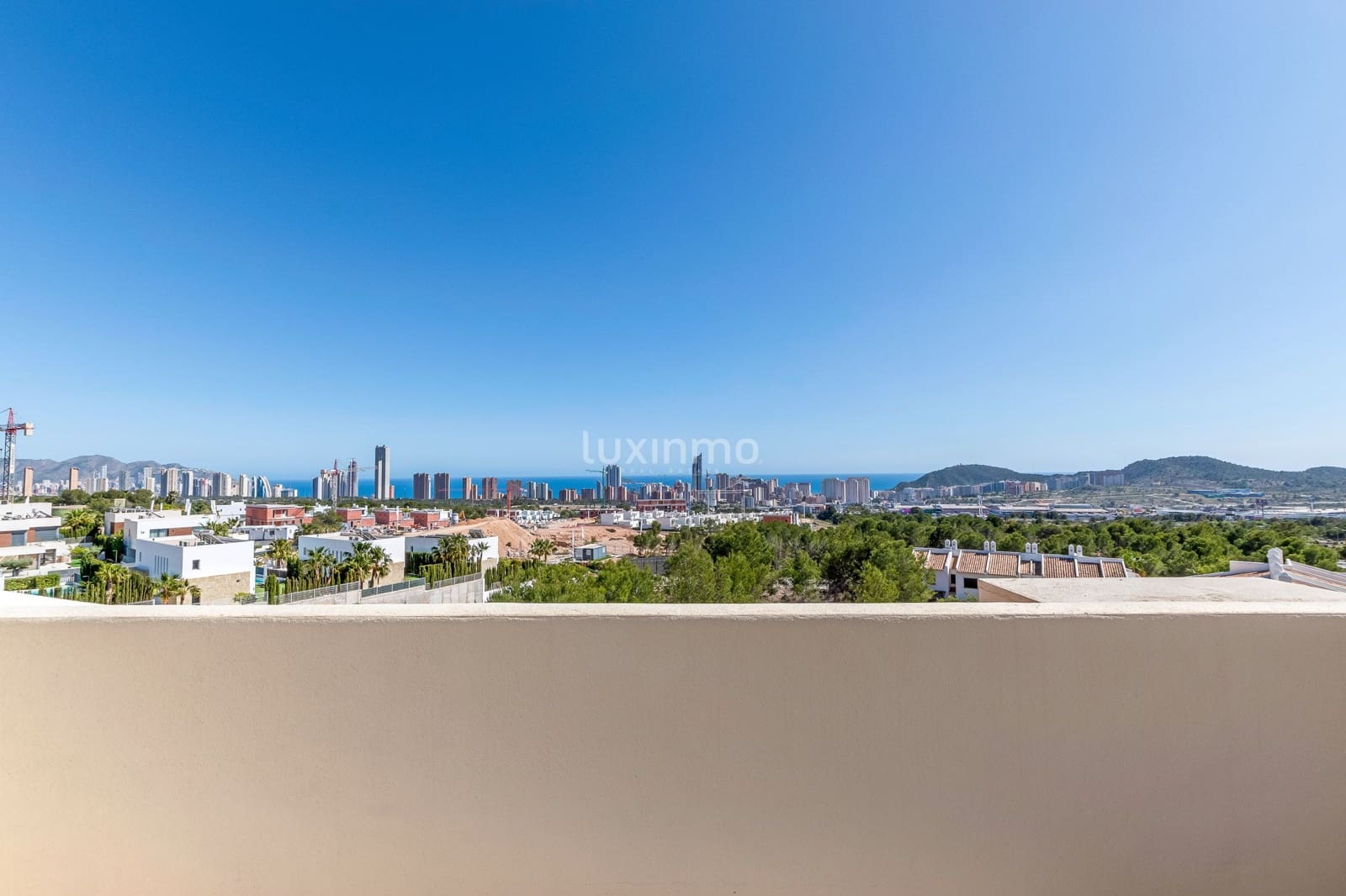 3 sypialnia Mieszkanie na sprzedaż w Finestrat z basenem garażem - 450 000 € (Ref: 10079234)