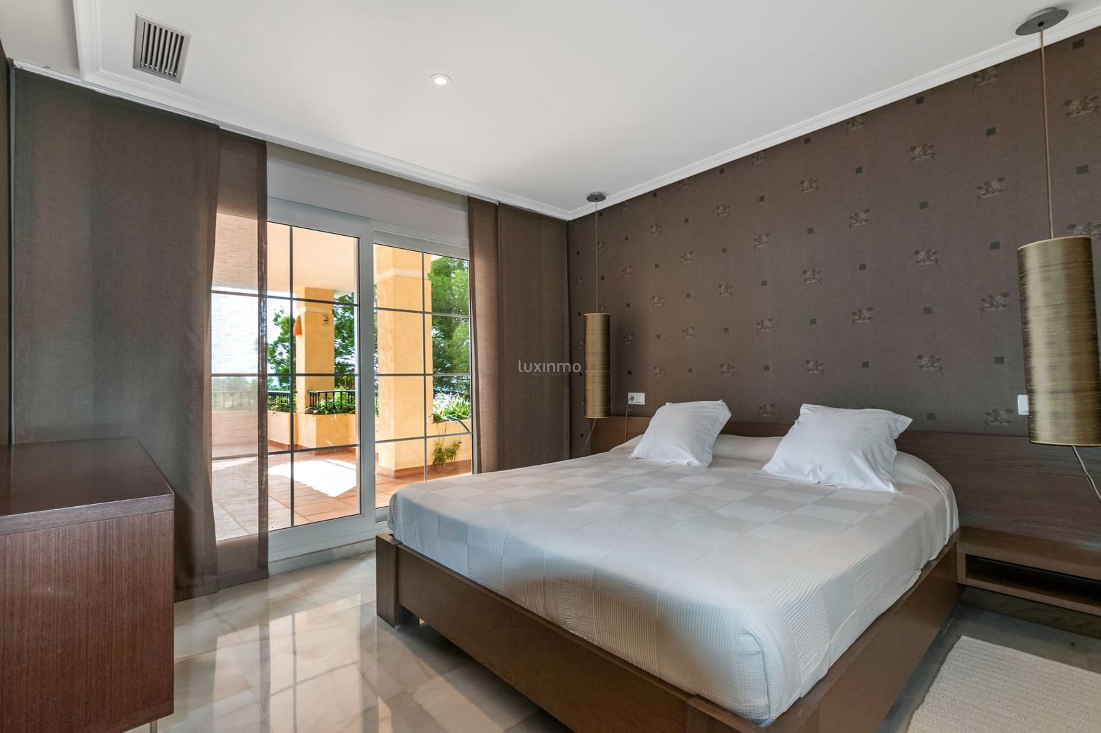 Chalet de 3 habitaciones en Altea en venta con piscina garaje - 820.000 € (Ref: 10079235)