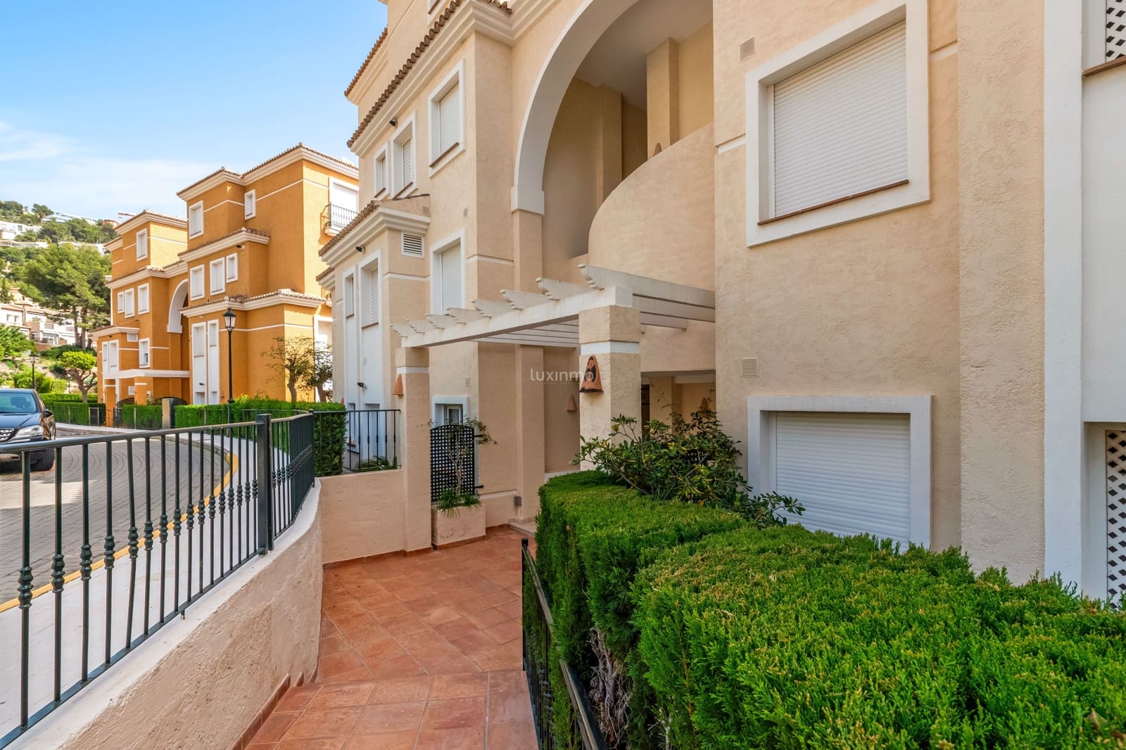 Chalet de 3 habitaciones en Altea en venta con piscina garaje - 820.000 € (Ref: 10079235)