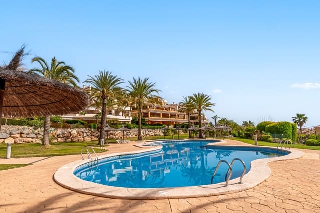 Chalet de 3 habitaciones en Altea en venta con piscina garaje - 820.000 € (Ref: 10079235)