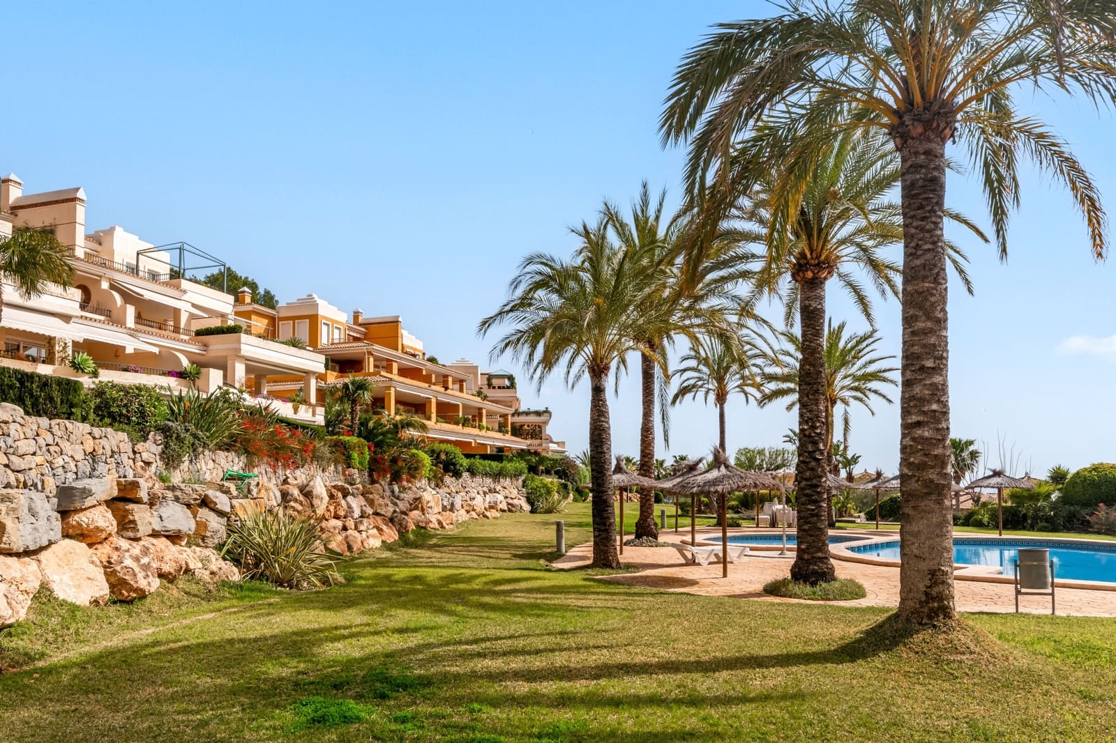 Chalet de 3 habitaciones en Altea en venta con piscina garaje - 820.000 € (Ref: 10079235)