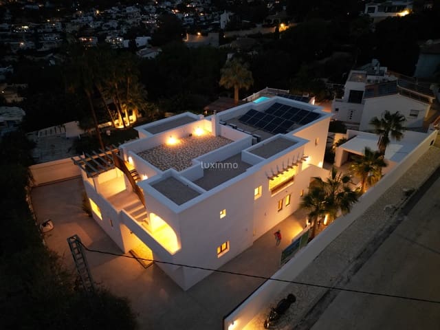 Chalet de 5 habitaciones en Benissa en venta con piscina garaje - 2.590.000 € (Ref: 10079239)