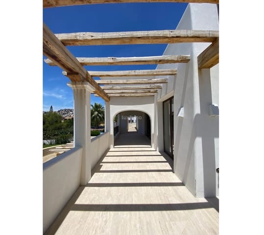 Chalet de 5 habitaciones en Benissa en venta con piscina garaje - 2.590.000 € (Ref: 10079239)